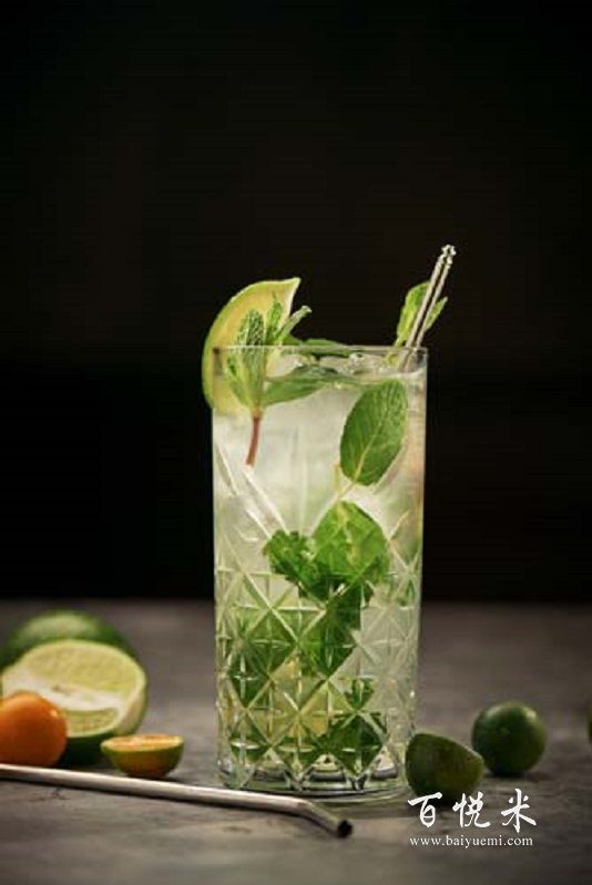 怎么調(diào)出一杯好看的雞尾酒?教你用裝飾做出最好看的雞尾酒